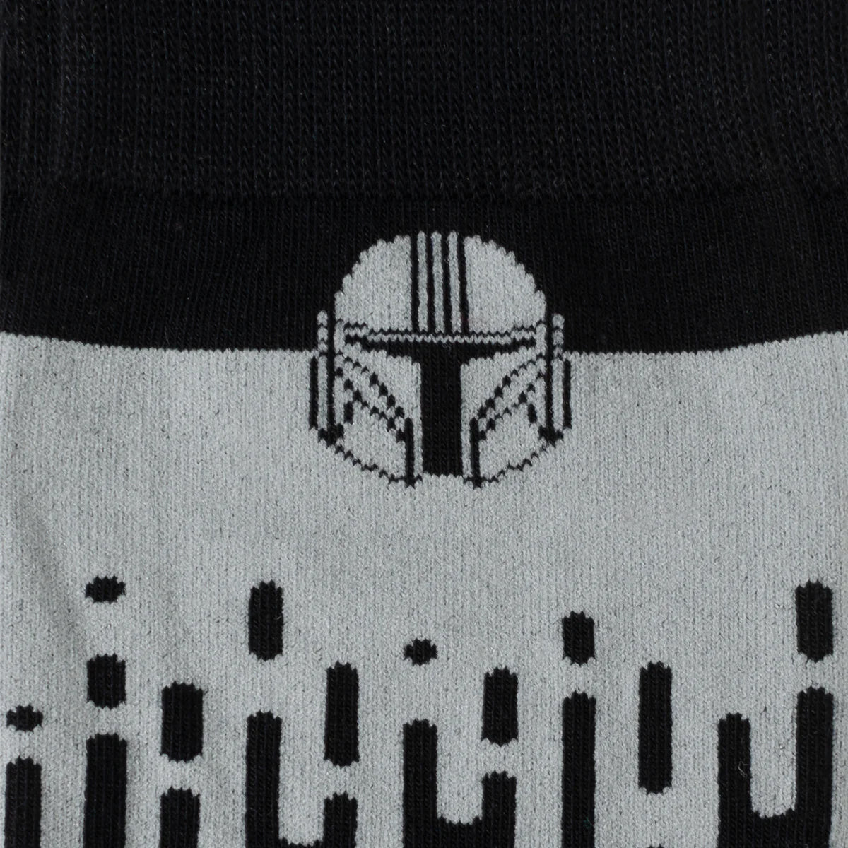 Mandalorian This Is The Way socks and lapel pin gift set in packaging