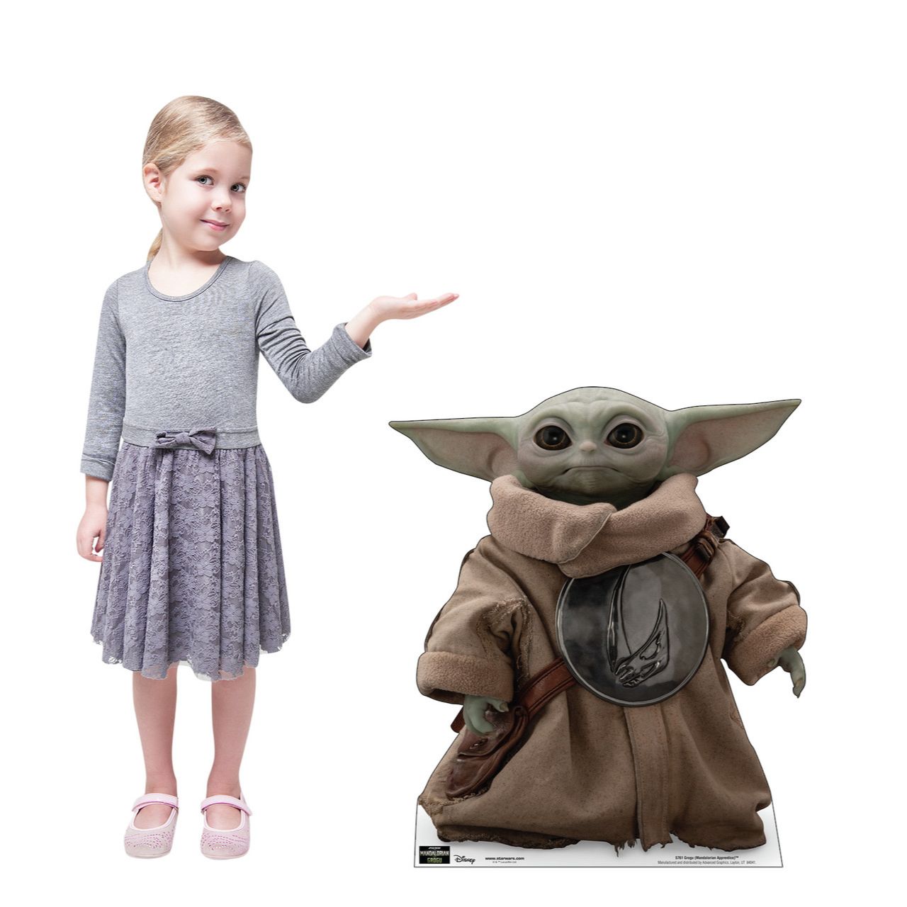 The Mandalorian and Grogu Mandalorian Apprentice Standee-3